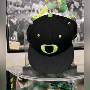 Nike ‘Oregon Ducks’ SnapBack hat- OSFA